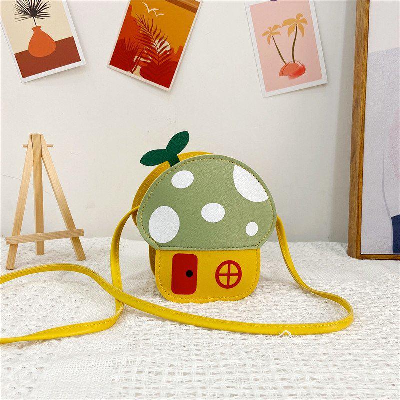 Mushroom Crossbody Bag: Cute Cartoon Shoulder Purse for Girls