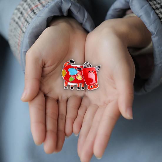 Unisex krásné brože kravského skotu Party Pin Oblečení Dekorace Šperky Dárek