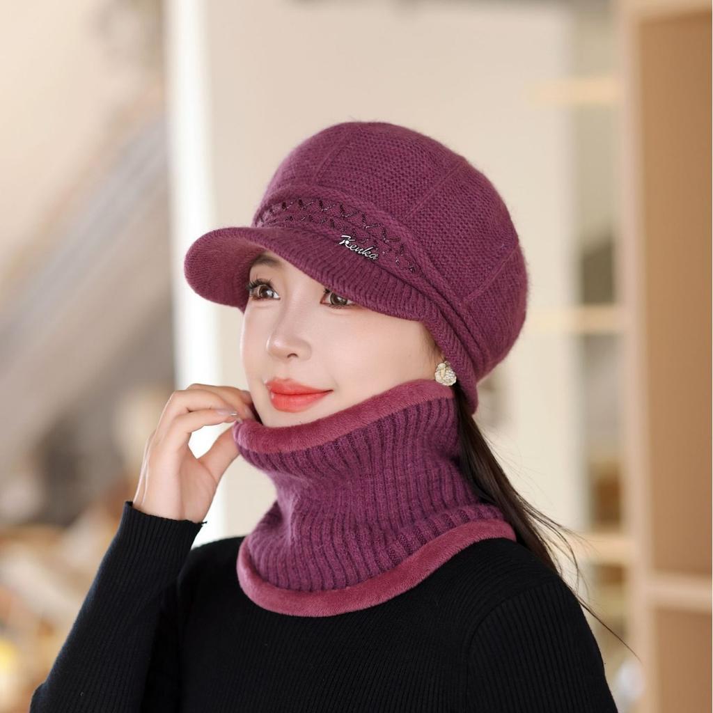 New Versatile Wool Hat for Autumn and Winter Women's Fashionable Thickened Warm Knitted Cold Proof Ear Protection Windproof Hat