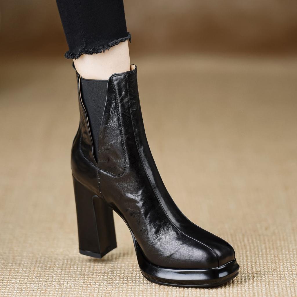 Waterproof table thick heel 2025 autumn new foreign style versatile comfortable high heel boots elastic heightening short boots brown