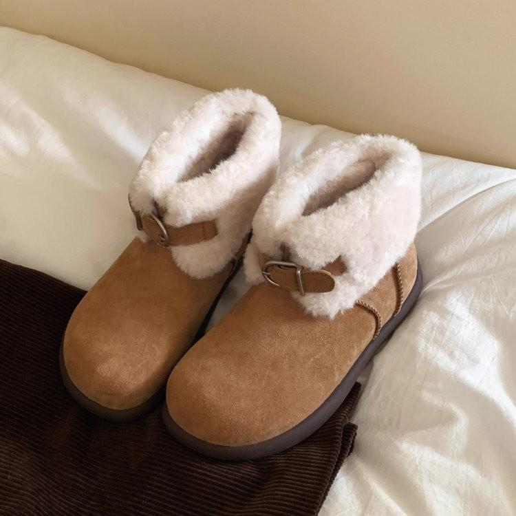 Snow boots women's British frosted leather fur integrated warm small potatoes flat bottom small cute velvet cotton shoes new women