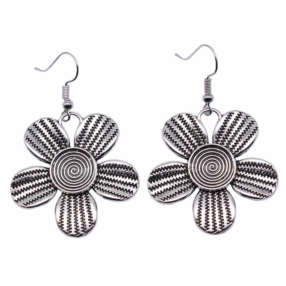 Circle Frame Flowers Dangle Earrings Romantic Floral Female Drop Jewelry