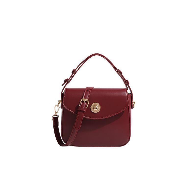 Retro Texture Handbag Small Square Bag Commuting Single-shoulder Underarm Crossbody Bag