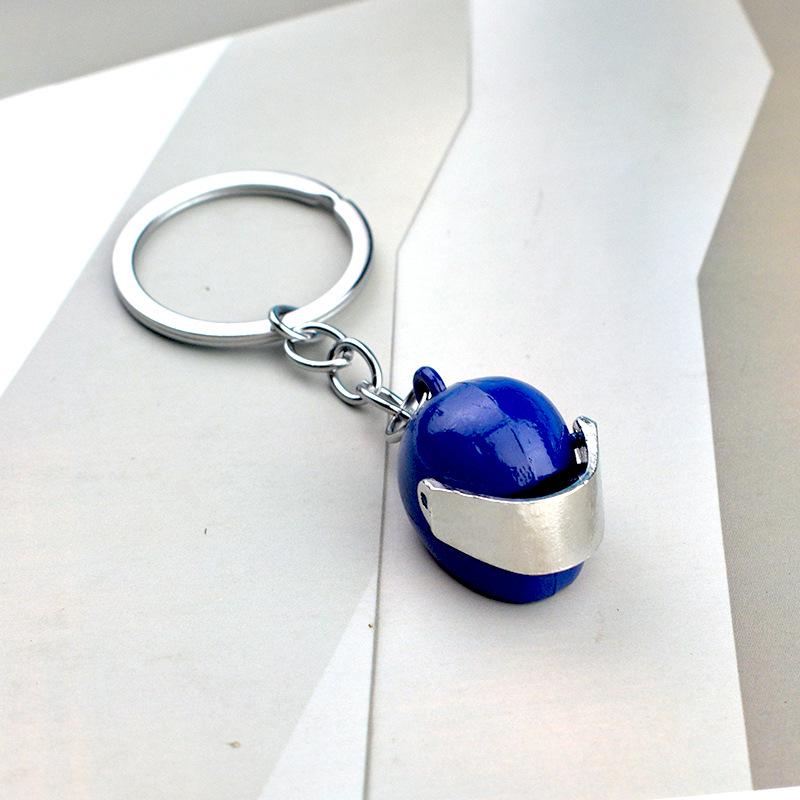 

3D Брелок в виде защитной каски: Металлический кулон-подарок для пожарных с гравировкой