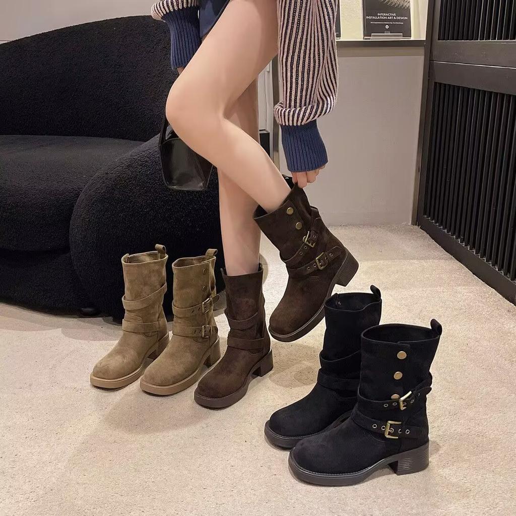 Martin-kängor dam 2025 höst och vinter nya runda tå fyrkantig klack stövlar smala Maillard retro internetkändis explosion hög stövlar