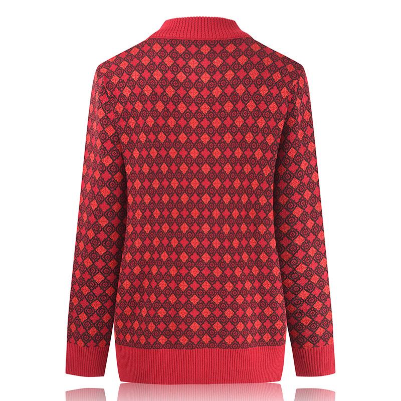 Grandma’s Cardigan: Spring & Autumn Outerwear for Elderly Women