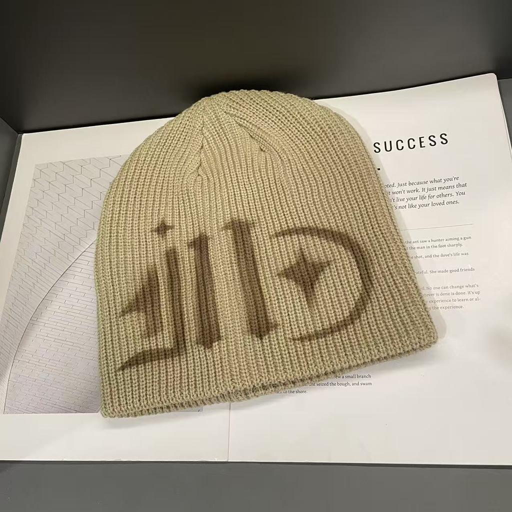Pile Hat Cold Hat for Men In Autumn and Winter Street Sweet and Cool European and American Style Spray Painted Knitted Woolen Hat for Women