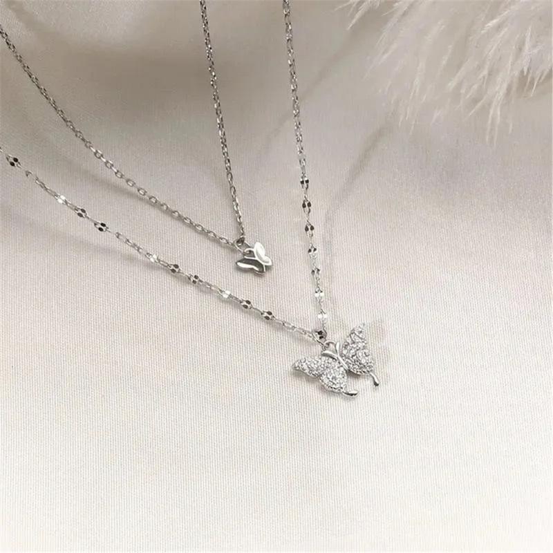 Elegant Double Layer Butterfly Pendant Necklace Versatile Butterfly Pendant Necklace Stylish Neck Chain for Parties