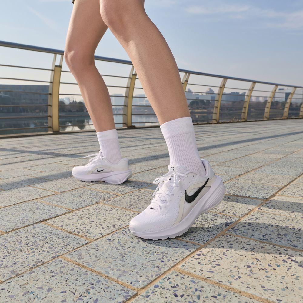 Nike Downshifter 14 Casual Running Shoes Women s White Black 36