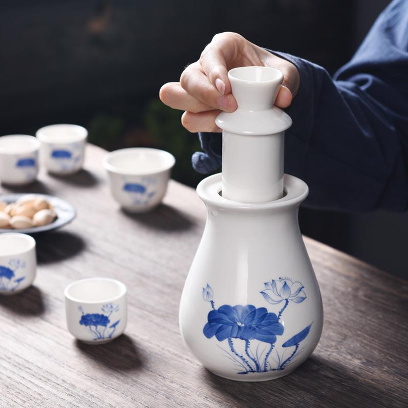 Sake-Keramik-Weinset im japanischen Stil Spender Sake-Becher Baijiu-Becher-Set Haushalt Küche Traditionelles Trink-Barzubehör-Set Neu
