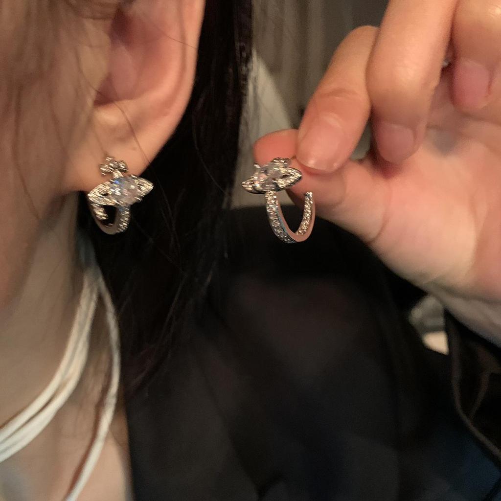 Stylish 2023 Planet Series Earrings: Trendy High-End Women's Accessory