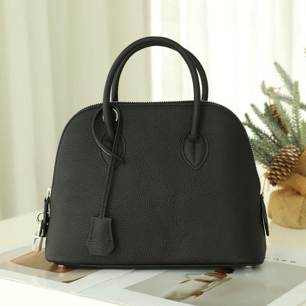 Classic Cowhide Bowling Handbag 2025 - Simple, Versatile Shell Messenger Bag