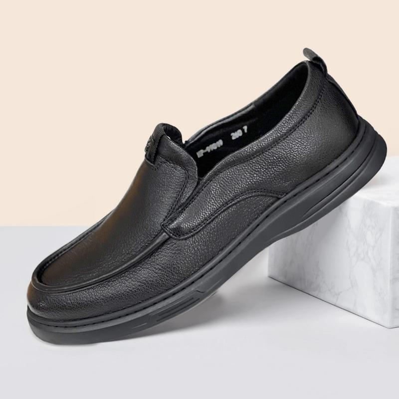 

First layer sheepskin men s shoes winter new round head wear-resistant casual foot cover super soft sheepskin dad men s single shoes 44 чёрный