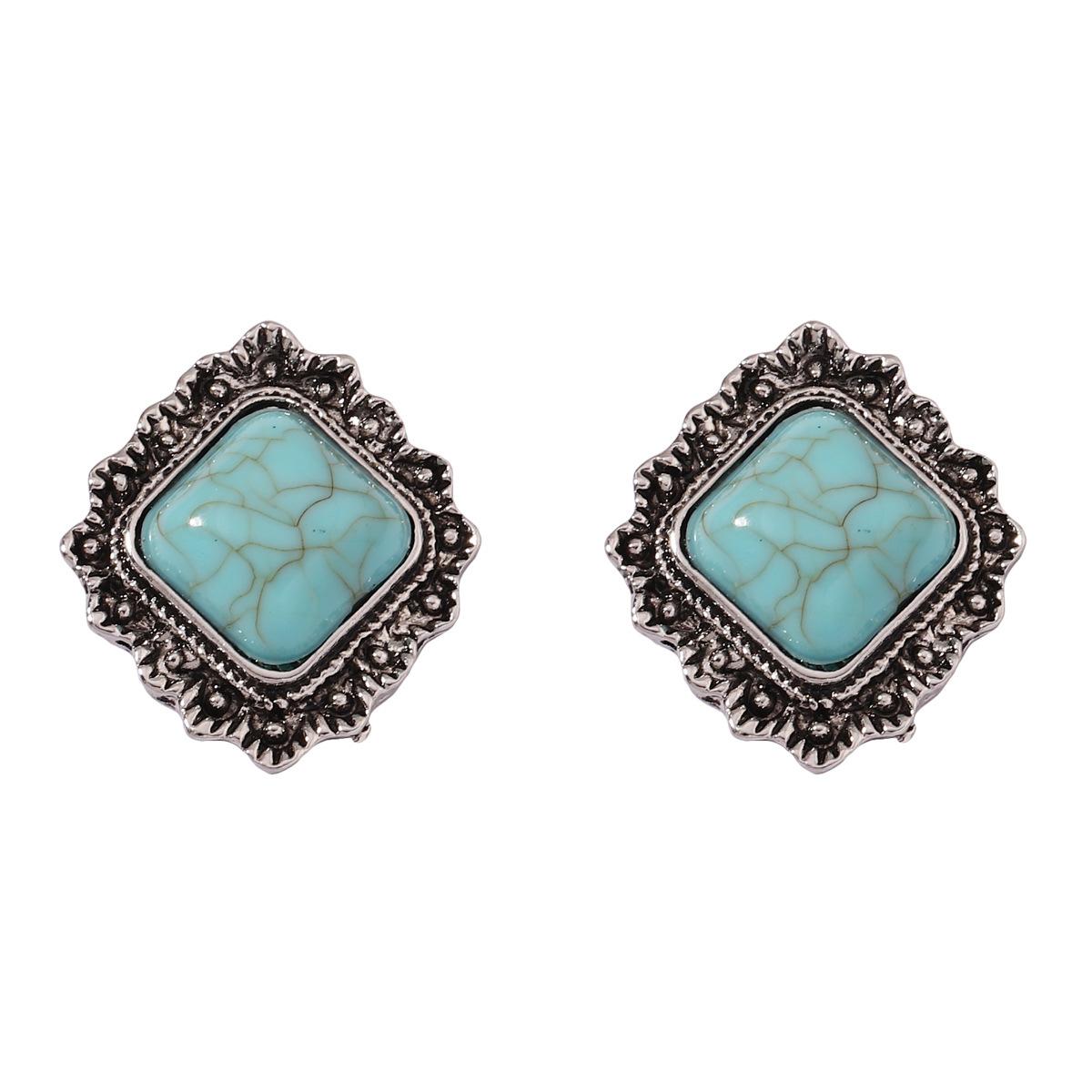 

Geometric style, versatile, light luxury design earrings and stud accessories for women