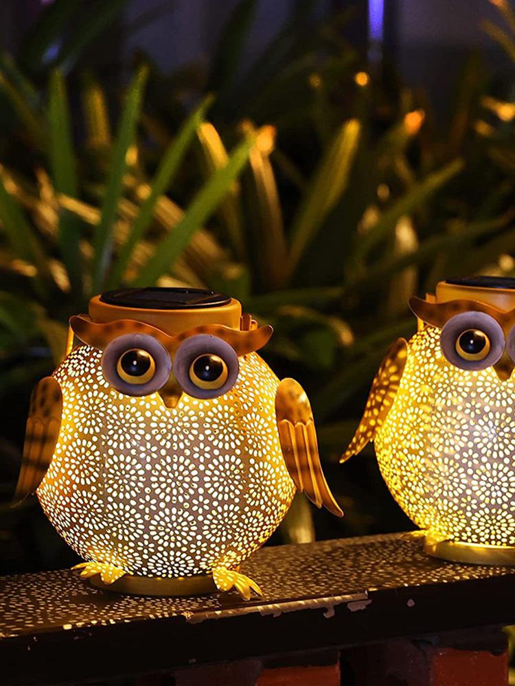 Iron Art Garden Decorative Light IP44 Waterproof Solar Courtyard Decor Light Warm Light Landscape Atmosphere Lamp for Patio Yard