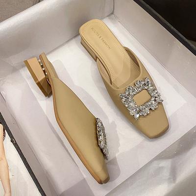 Mode Luxus Strass Schnalle Damen Hausschuhe eckige Zehenpartie niedriger Absatz halb schleppend Outdoor Schuhe Frau Kristall Pantoletten Sandalen Damen