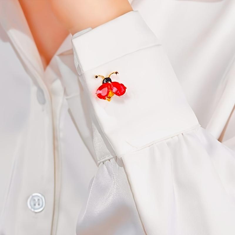 1PC Fashionable New Cute Insect Bee Brooch, Elegant High-end Clothing Matching, Scarf Decoration, Festive Gifts for Relatives and Friends