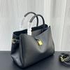 2026 new Vend-ome first-layer cowhide tote bag elegant premium women's handbag large-capacity commuter bag