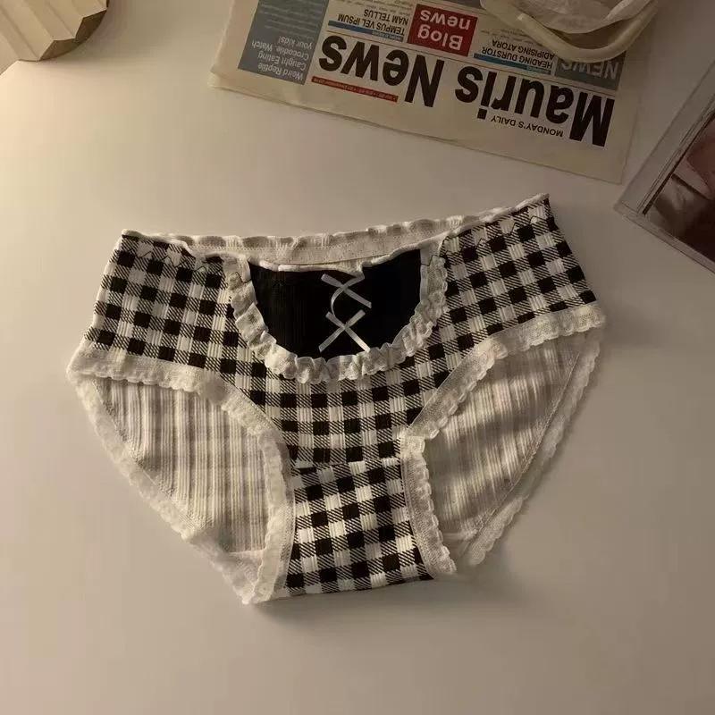 Sweet Cute Sexy Underwear Women Antibacterial Traceless Mid Waist Briefs Girls
