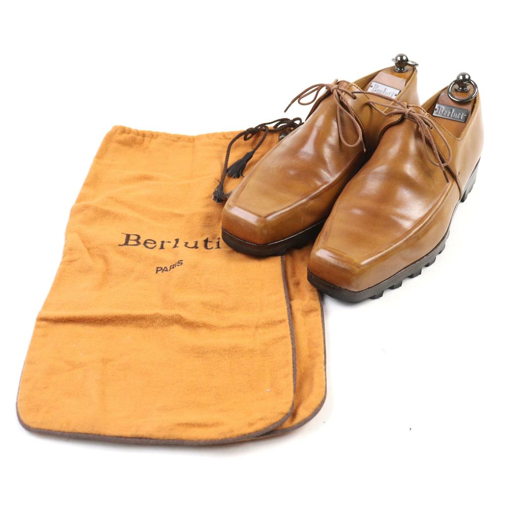 Tolle Berluti Lederschuhe Olga Periode Patina eckige Zehe Schnürschuhe Kamelleder Herren 7 Gebraucht