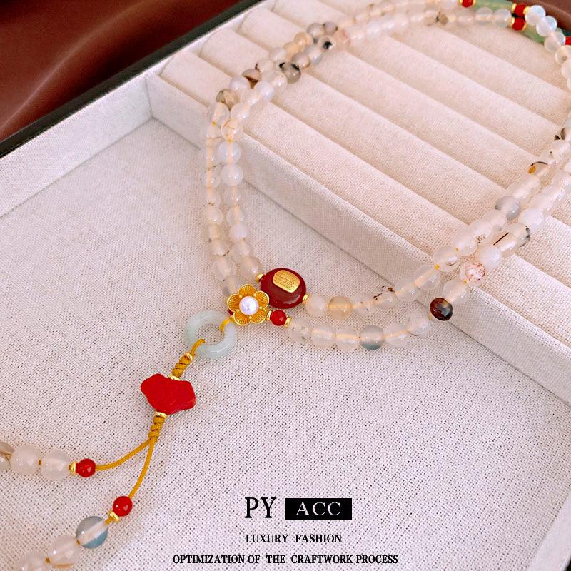 

Elegant Chinese-Style Pearl and Agate Floral Necklace for Women