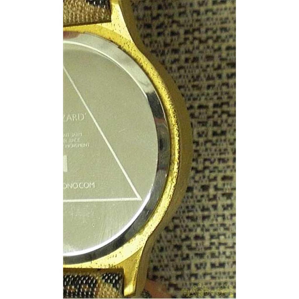 Used KOMONO KOM-W1802 Quartz Analog Watch