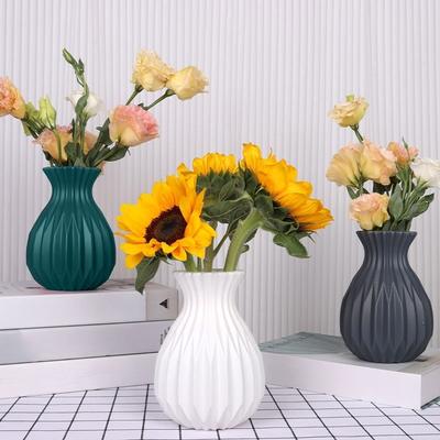 Moderne Blumenvase aus Keramikimitat und Kunststoff, Blumenvasen, Pflanzen, Topf, Korb, Wohnzimmer, Heimdekoration, Blumenarrangement