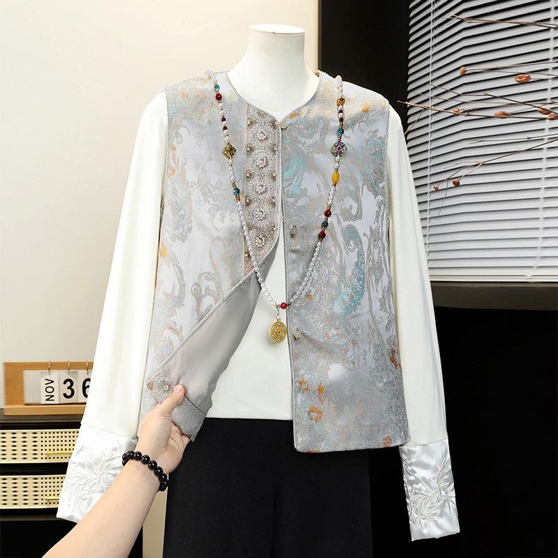 

2026 New Spring Chinese Style Sleeveless Vest for Middle-Aged and Elderly Women L (recommended 115-135 jin) зелёный