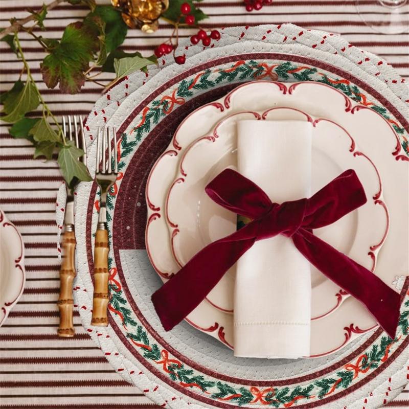 Christmas Snowflake Embroidered Round Table Placemat Heatproof Waterproofs Washable Decorative Dining Accessory