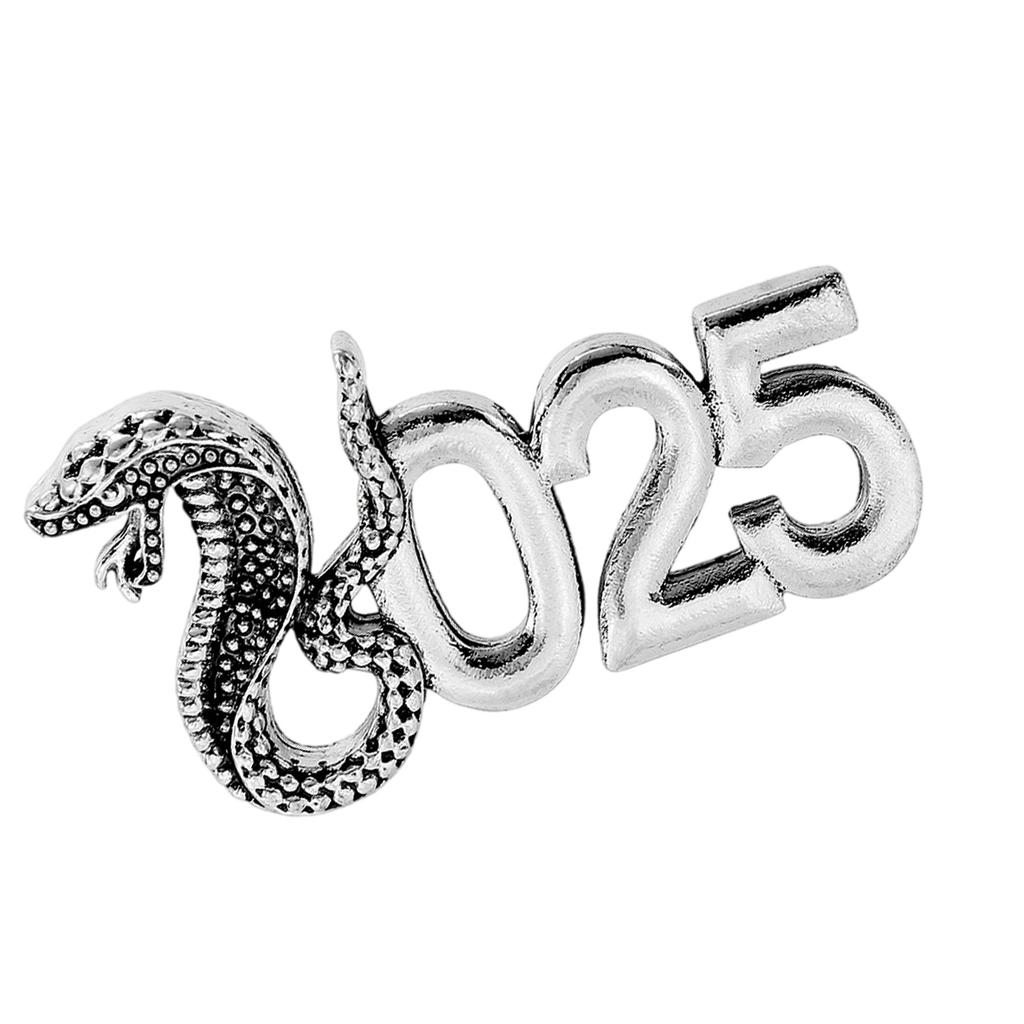 Elegante 2025 Schlangenjahr Brosche Anstecknadel Weisheit und Glück Abzeichen Anstecknadel Nicht verblassendes Metall für Festival-Mode-Enthusiasten