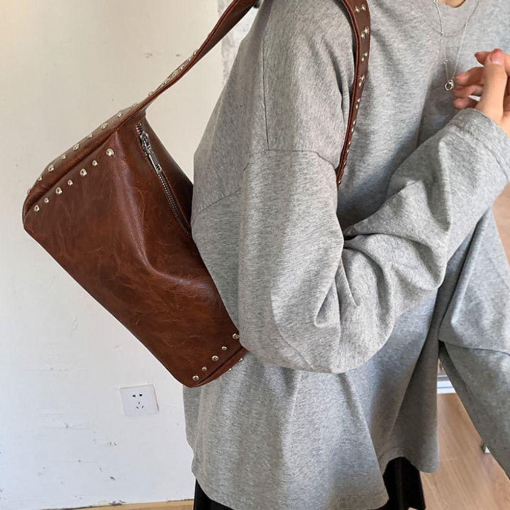 French Retro Rivet Handbag Leisure Commuting Shoulder Bag Portable Pillow Underarm Bag  Daily