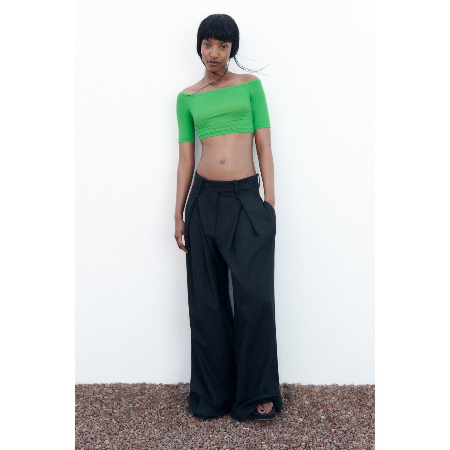 

CROPPED T-SHIRT