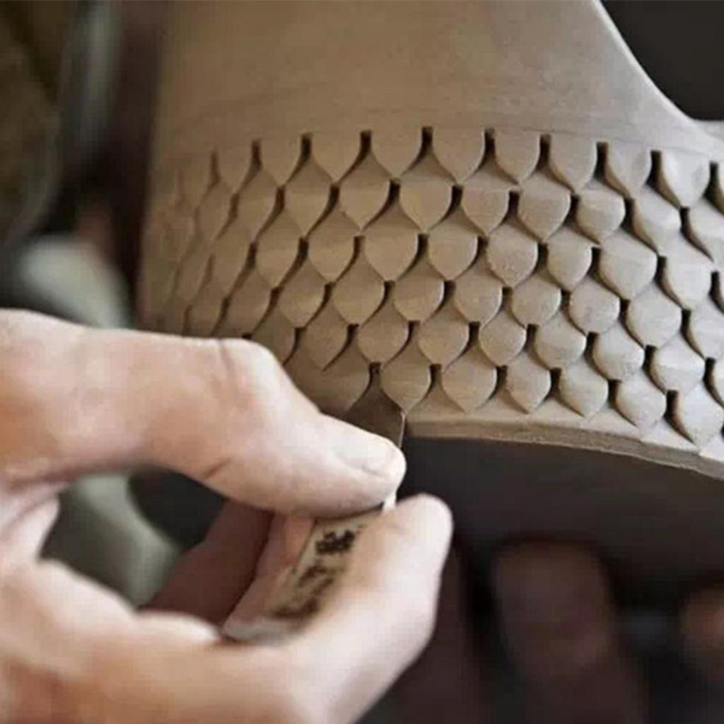 1-teiliges professionelles Keramik-Schnitzwerkzeug aus Edelstahl – Erstellung von Fischschuppen- und Drachenschuppen-Texturen, nicht elektrische Handmodellierklinge, 16,7 cm, für