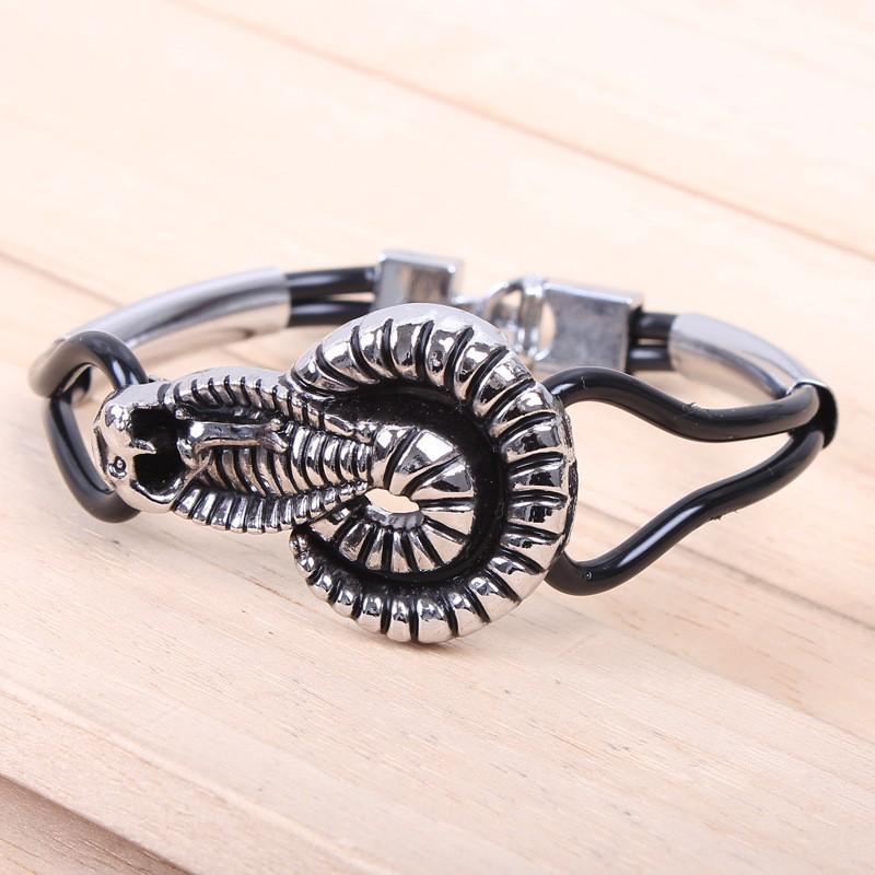 JMXD Vintage Alloy Cobra Bracelet Peace Sign PU Leather Strap Retro Mens Fashion Gear Wristband Statement Jewelry