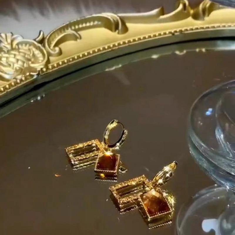 Luxusné dámske elegantné zirkónové náušnice
