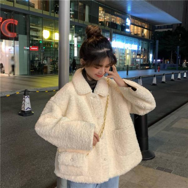 Chic Lambswool Plush Coat: Trendy, Warm & Stylish Cardigan Hoodie for Women