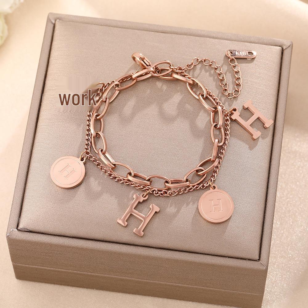 Luxe Titanium Staal Vierbladig Klaver Armband in Koreaanse Stijl met Ingelegde Diamanten voor Vrouwen - Kleurvast