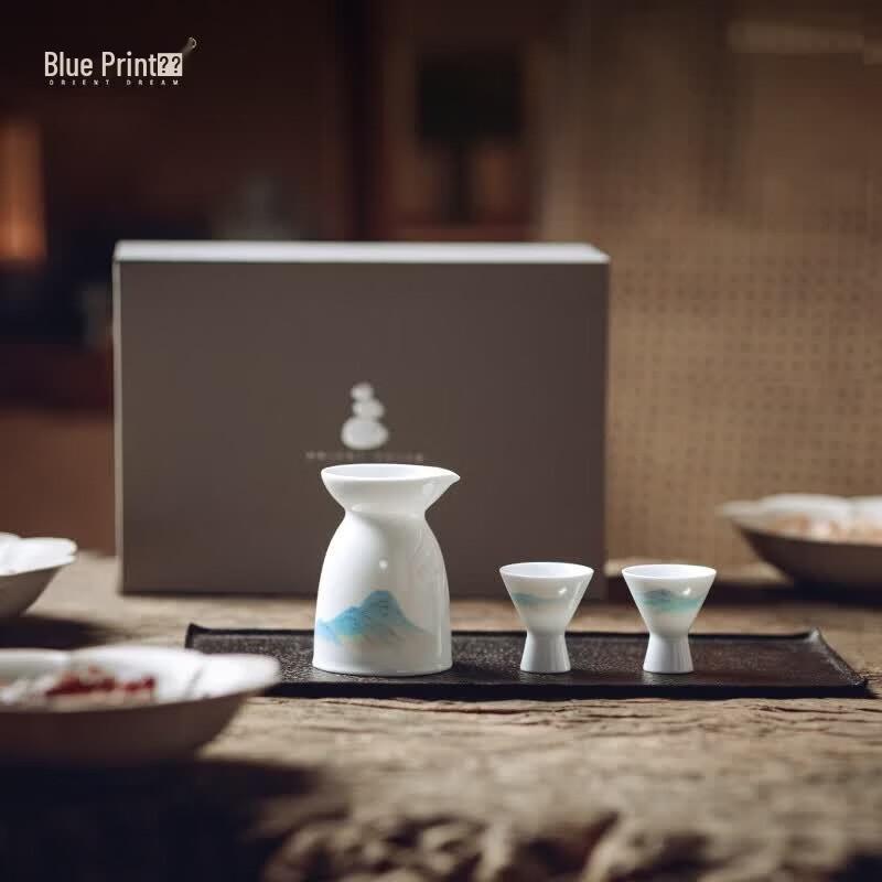 Jingdezhen Blue Printed Ceramic Baijiu Set