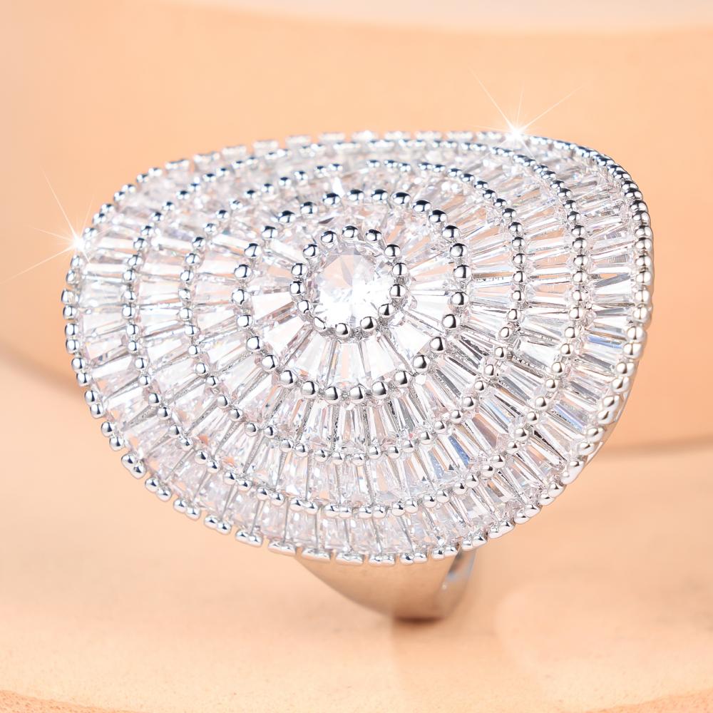 Luxurious Silver/Gold Color Huge Baguette Zircon Sunburst Cocktail Ring for Women Party