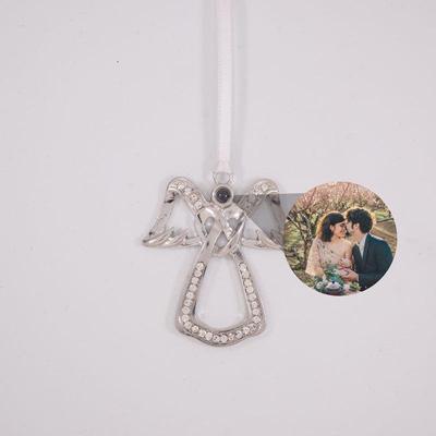 Ciondolo Proiezione Ali d'Angelo "Ti Amo" - Ornamento Natalizio Personalizzabile 100 Lingue