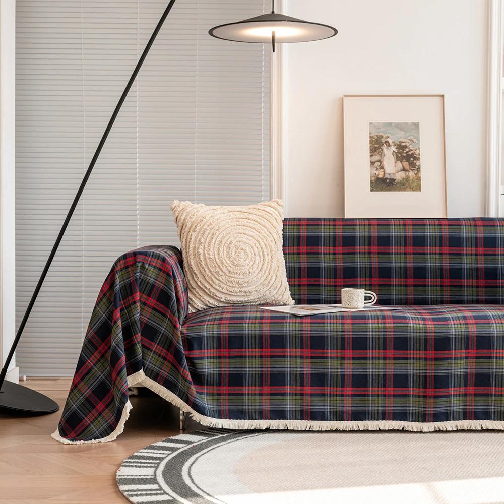 Christmas Decorate Sofa Cover Towel Vintage Red Green Plaid Multifunctional Tassel Cover Towel 3 Seater Sofa Sitting Cushion