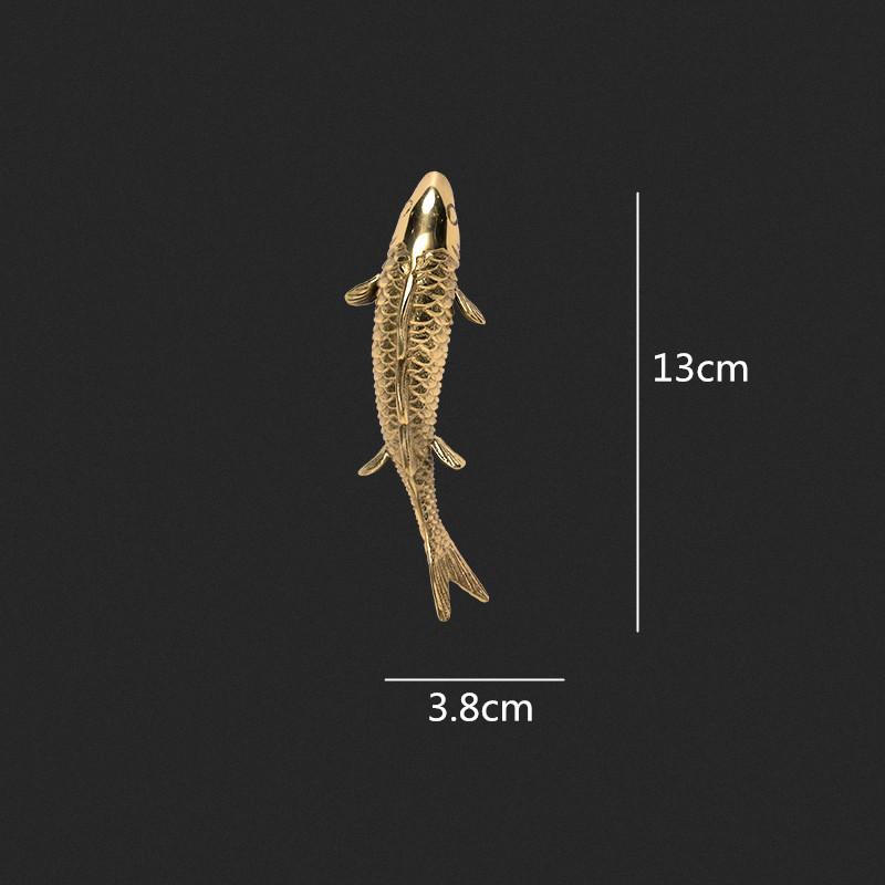 Настенное украшение Металл Медь Золотистый Полый Коралл Лист лотоса Рыба Симуляция Животное Китайский Фон Настенный декор для дома