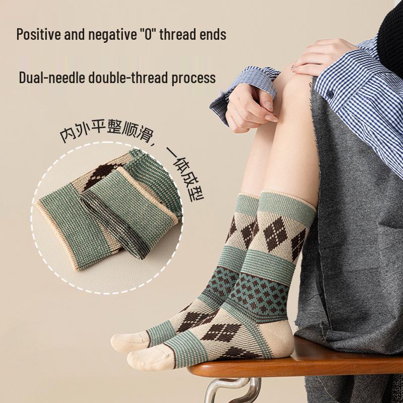 Women's Retro Argyle Mid-Calf Socks - Autumn/Winter Ethnic Style