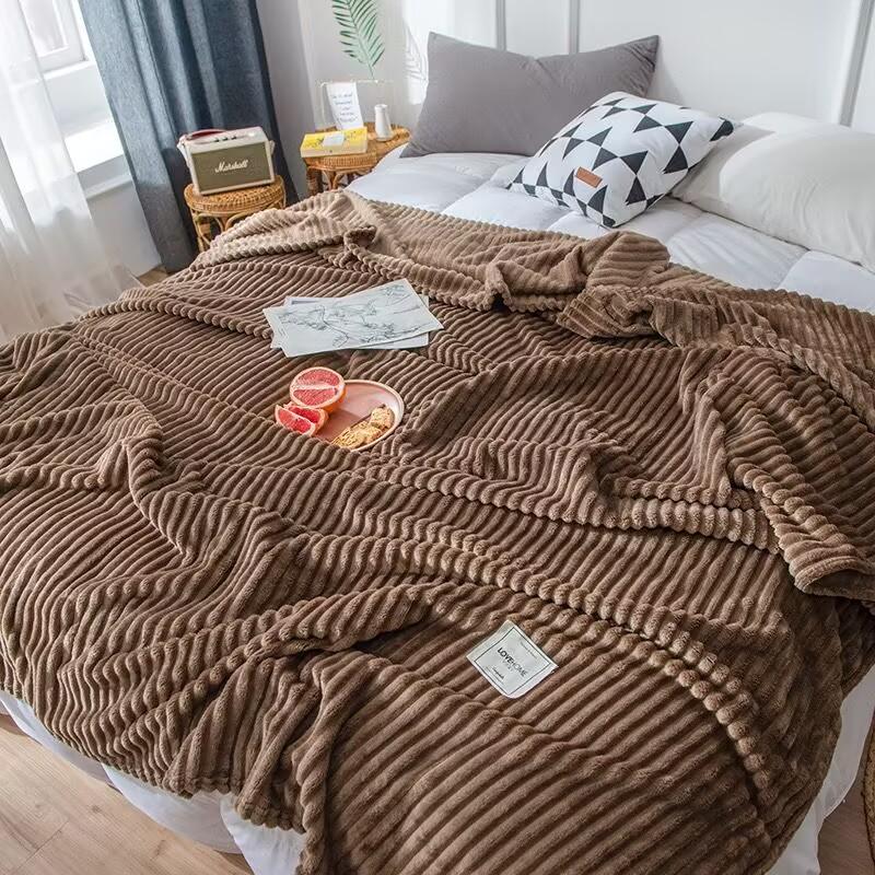 Throw Blankets Flannel Fleece Throw Blanket Plush Cozy Soft Blankets Nap Blanket