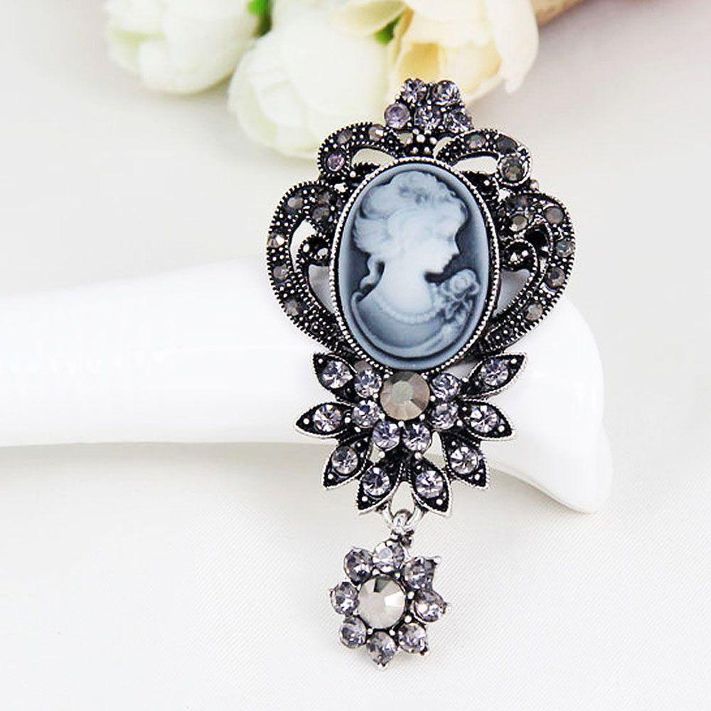 1PC Queen Rhinestone Boutonniere Vintage Fashion Accessories Brooch Pin Christmas Gift Jewelry