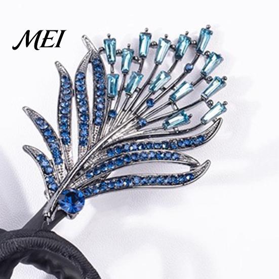 Safe Hairpin for Active Use Hair Bun Pin, Blue Feather Decor Maker Hairpin, Metal Fitness Accessories Construction Accessory Work Gym Dance