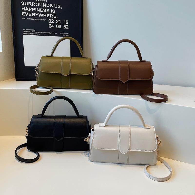 Spring Retro Portable Small Square Bag Women's New New Product Sense Niche Popular New Product Single Shoulder Messenger Bag Tide