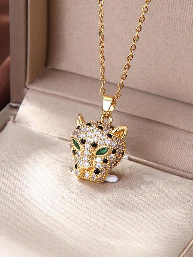 1 Piece Zircon Panther Head Pendant Necklace for Women Daily Wear Ideal Gift for Girlfriend, Wife, Family and Friends