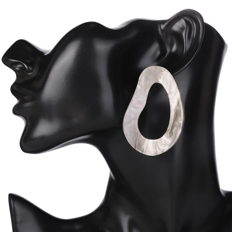 New European and American Retro Oval Acrylic Earrings with Imitation Marble Pattern, Personalized and Versatile Earrings