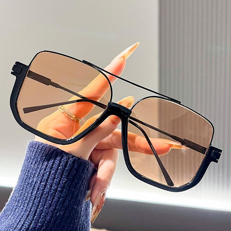 Double Beam Tea-Colored Sunglasses Retro Oversized Frames Transparent Black for Men and Women High-End Fashion